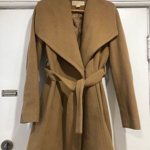 Michael Kors wool camel large lapel coat